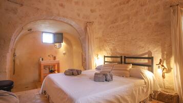 2 slaapkamers, een strijkplank/strijkijzer, gratis wifi, beddengoed