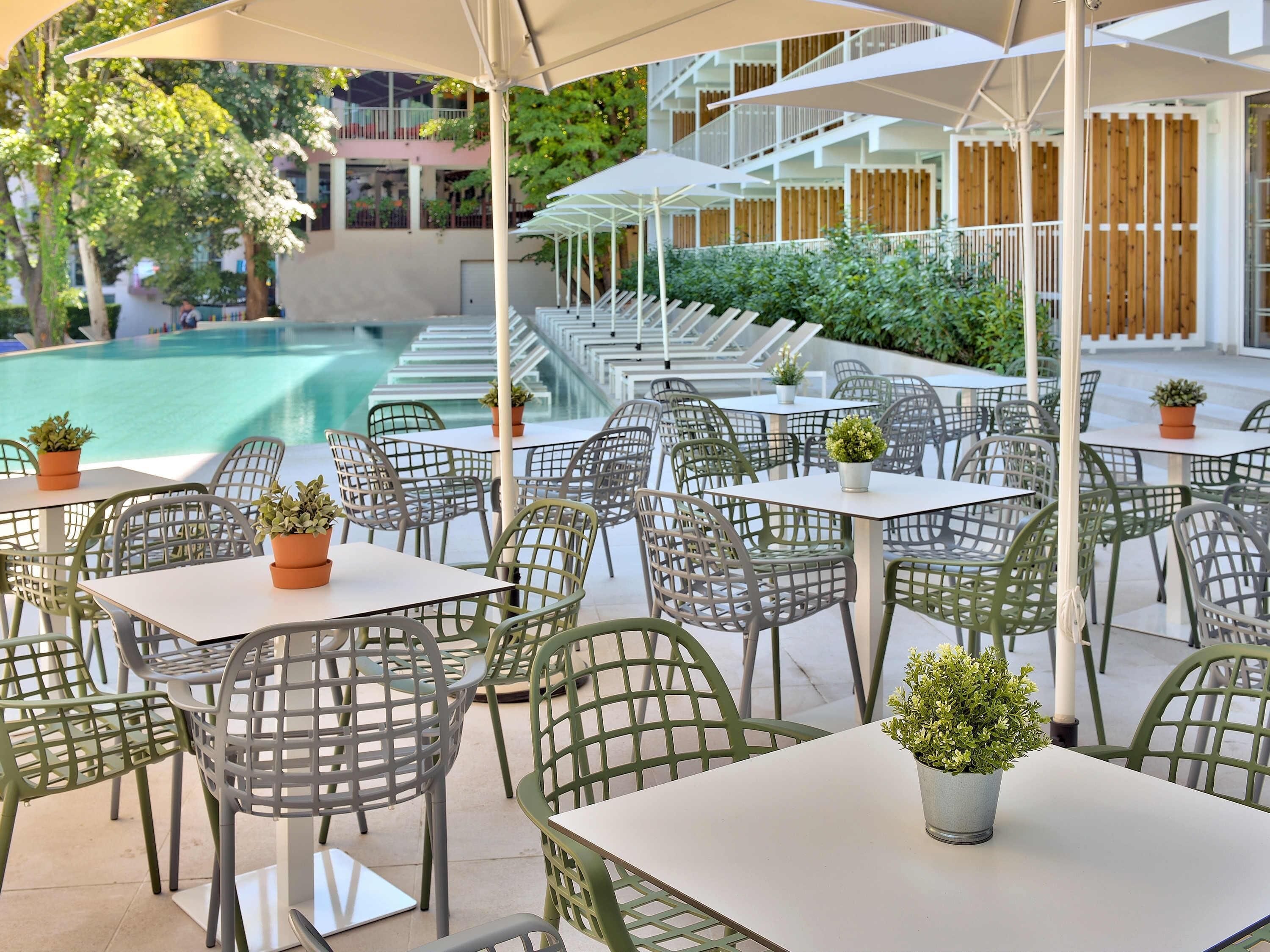 Photo - ibis Styles Golden Sands Roomer Hotel