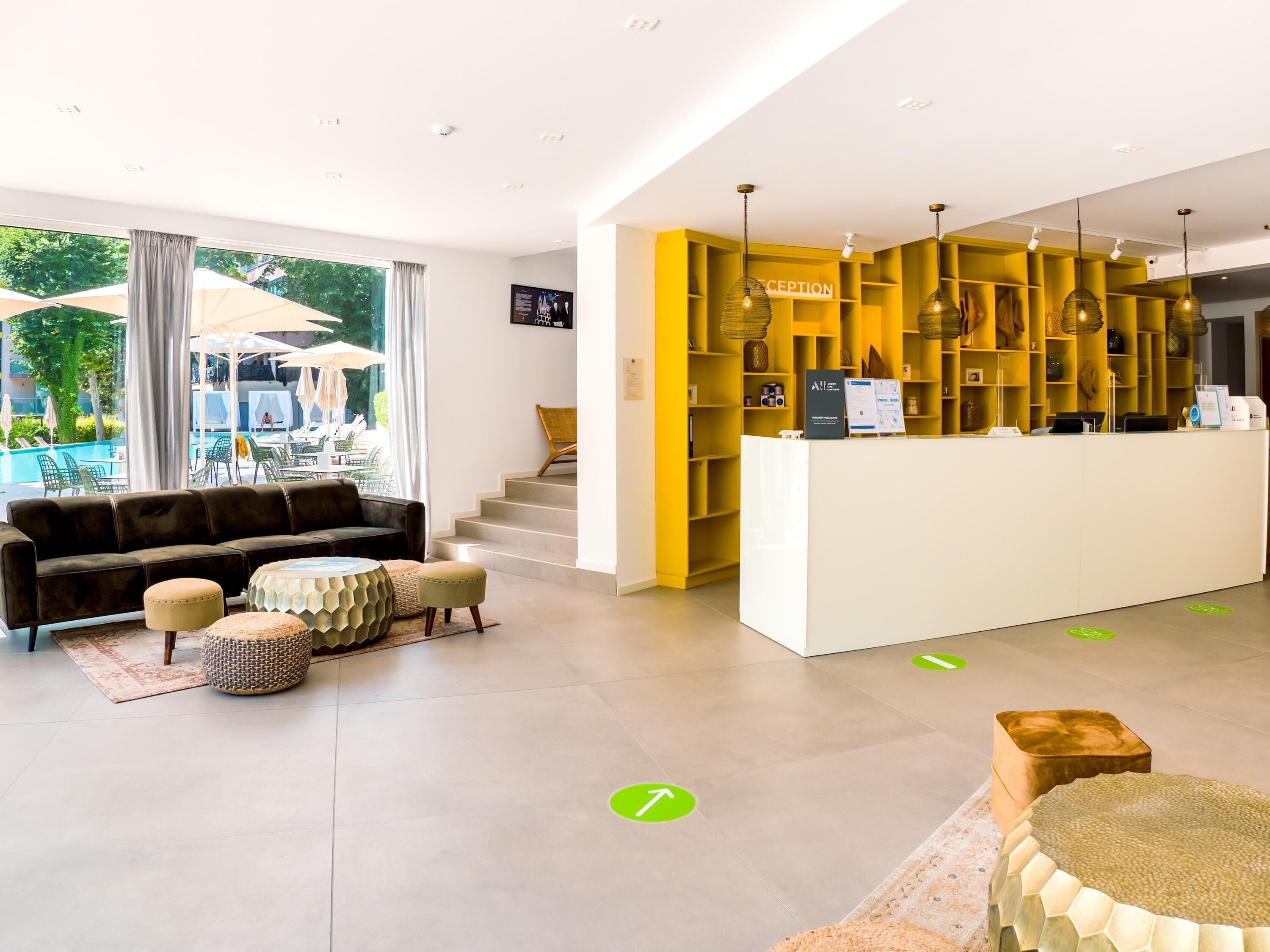 Photo - ibis Styles Golden Sands Roomer Hotel