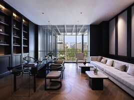 2 Restaurants, Frühstück, Mittagessen, Abendessen, internationale Küche