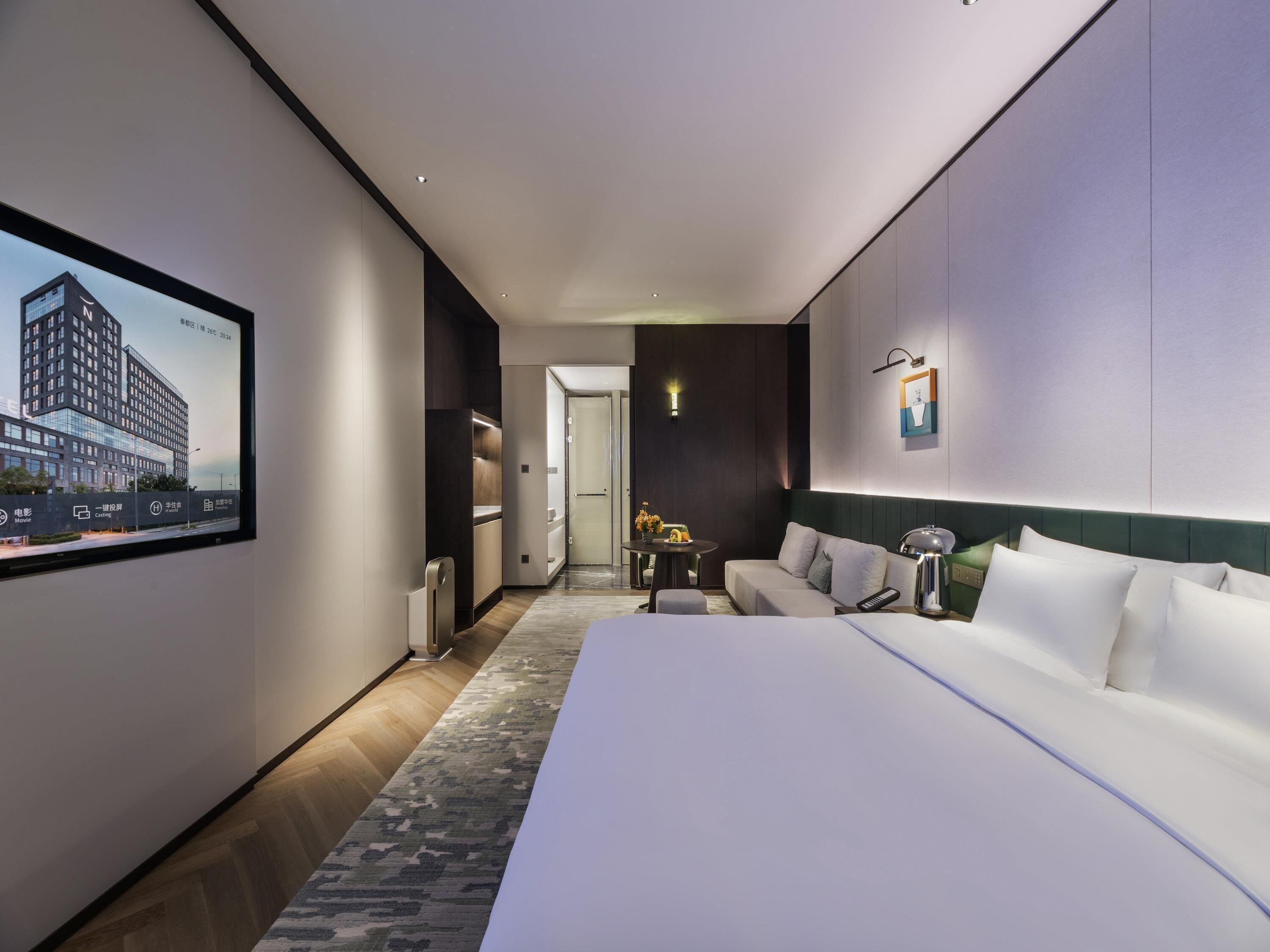 华丽客房, 1 张特大床 | 迷你吧、客房内保险箱、免费 WiFi、床单