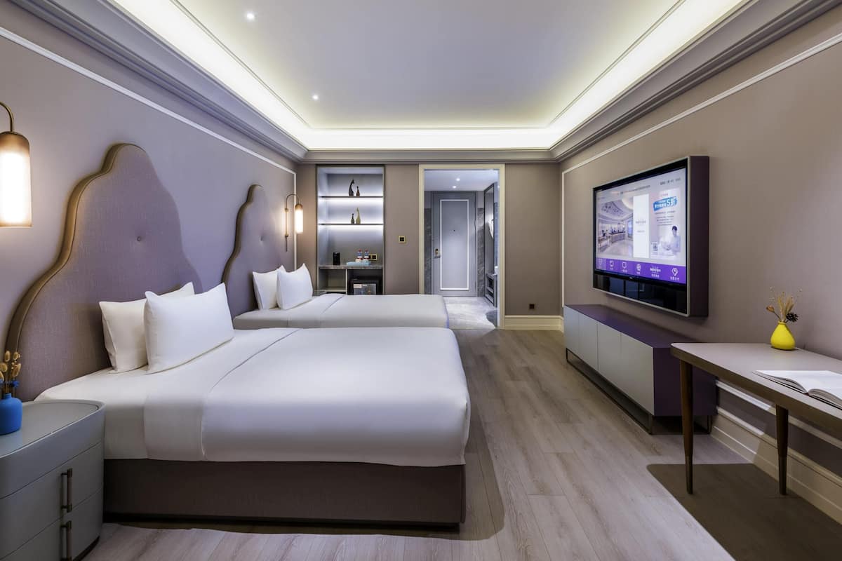 Deluxe Twin Room, 2 Single Beds | Minibar, free WiFi