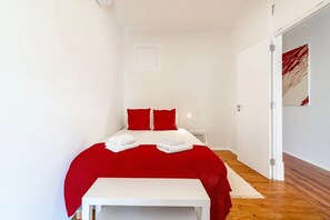 3 camere, ferro/asse da stiro, accesso a Internet, lenzuola