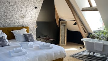 Habitació doble romàntica, bany privat, vistes a la ciutat