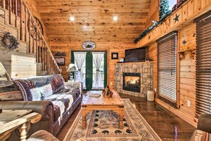 Smart TV, fireplace, video games, DVD player