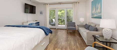 2 slaapkamers, een strijkplank/strijkijzer, gratis wifi, beddengoed