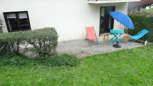 app 4 pers rch au calme ,proximité aire de jeux et départ ski ou raquettes