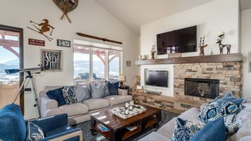 Smart TV, fireplace, foosball, table tennis
