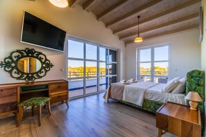 5 bedrooms, iron/ironing board, free WiFi, bed sheets - Villa Labyrinth with Pool (Marčana)