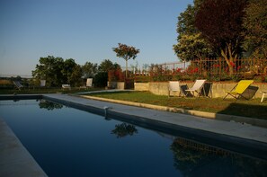 Piscine extérieure, piscine chauffée