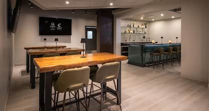 Comfort Suites Kingston Central