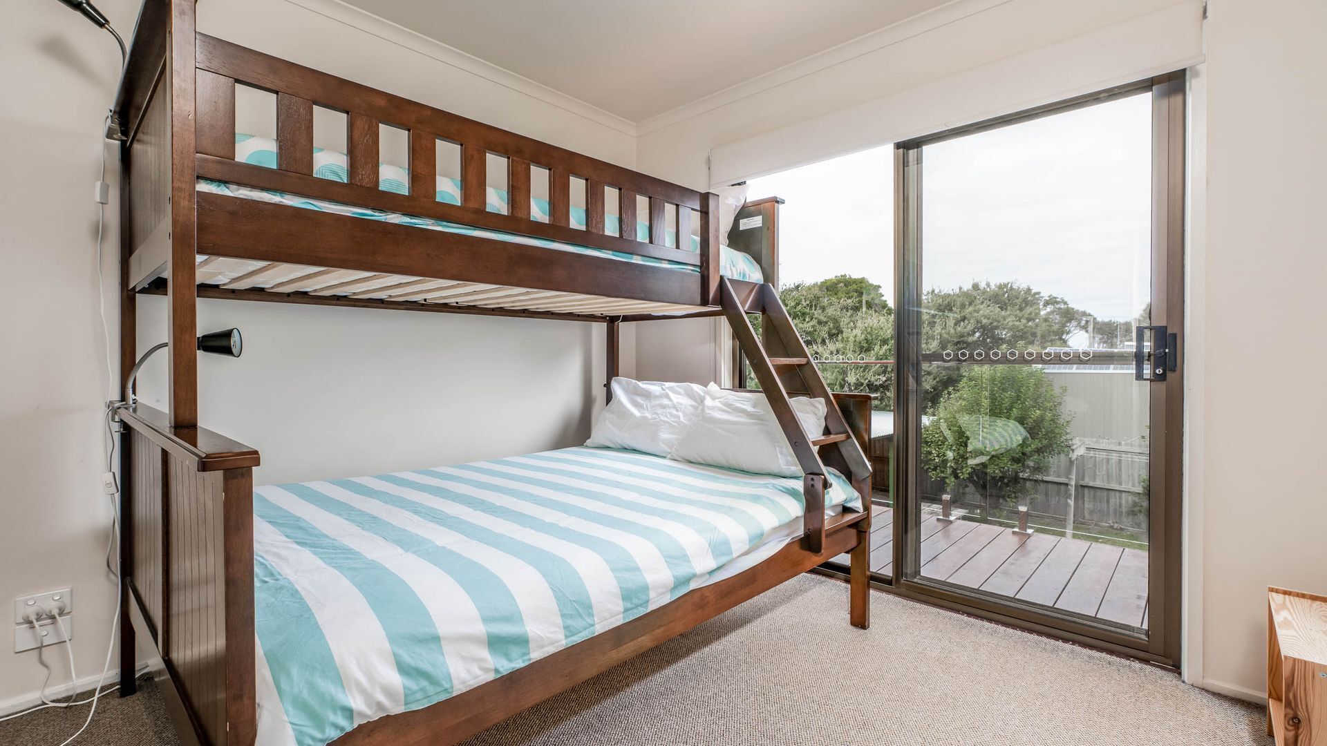 3 bedrooms, iron/ironing board, free WiFi