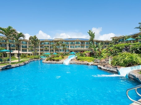 Kauai's G-Spot G105 Waipouli Beach Beautiful Garden View steps From the Beach