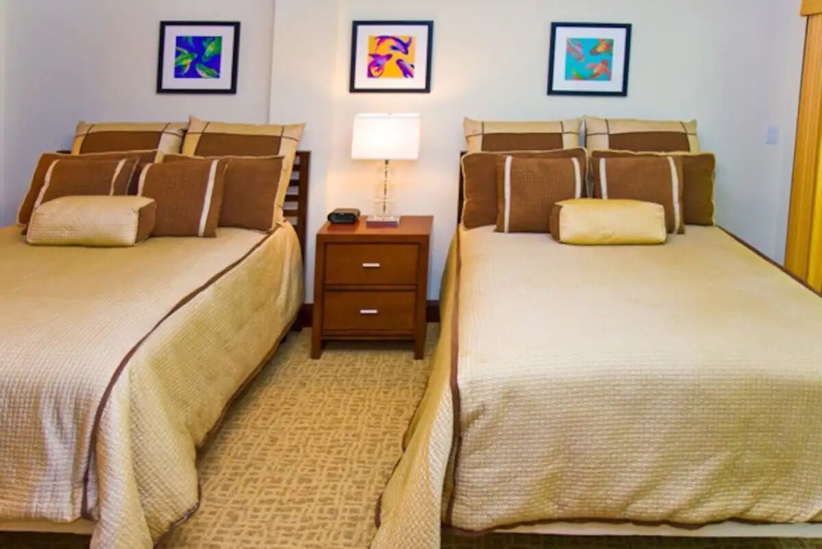 2 chambres, fer et planche à repasser, lit parapluie, Wi-Fi gratuit