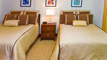 2 slaapkamers, een strijkplank/strijkijzer, reisbedje, gratis wifi