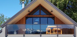 Exterior - A mountain retreat with Spa - Bombardino Chalet (Manawatu-Wanganui)