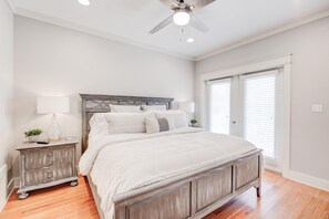 4 Schlafzimmer, Bügeleisen/Bügelbrett, kostenloses WLAN, Bettwäsche