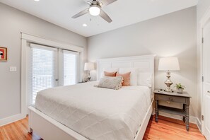 4 habitaciones, tabla de planchar con plancha y wifi gratis 