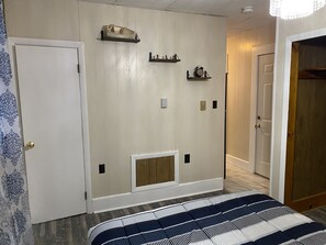 1 Schlafzimmer, Bügeleisen/Bügelbrett, Reisekinderbett, kostenloses WLAN