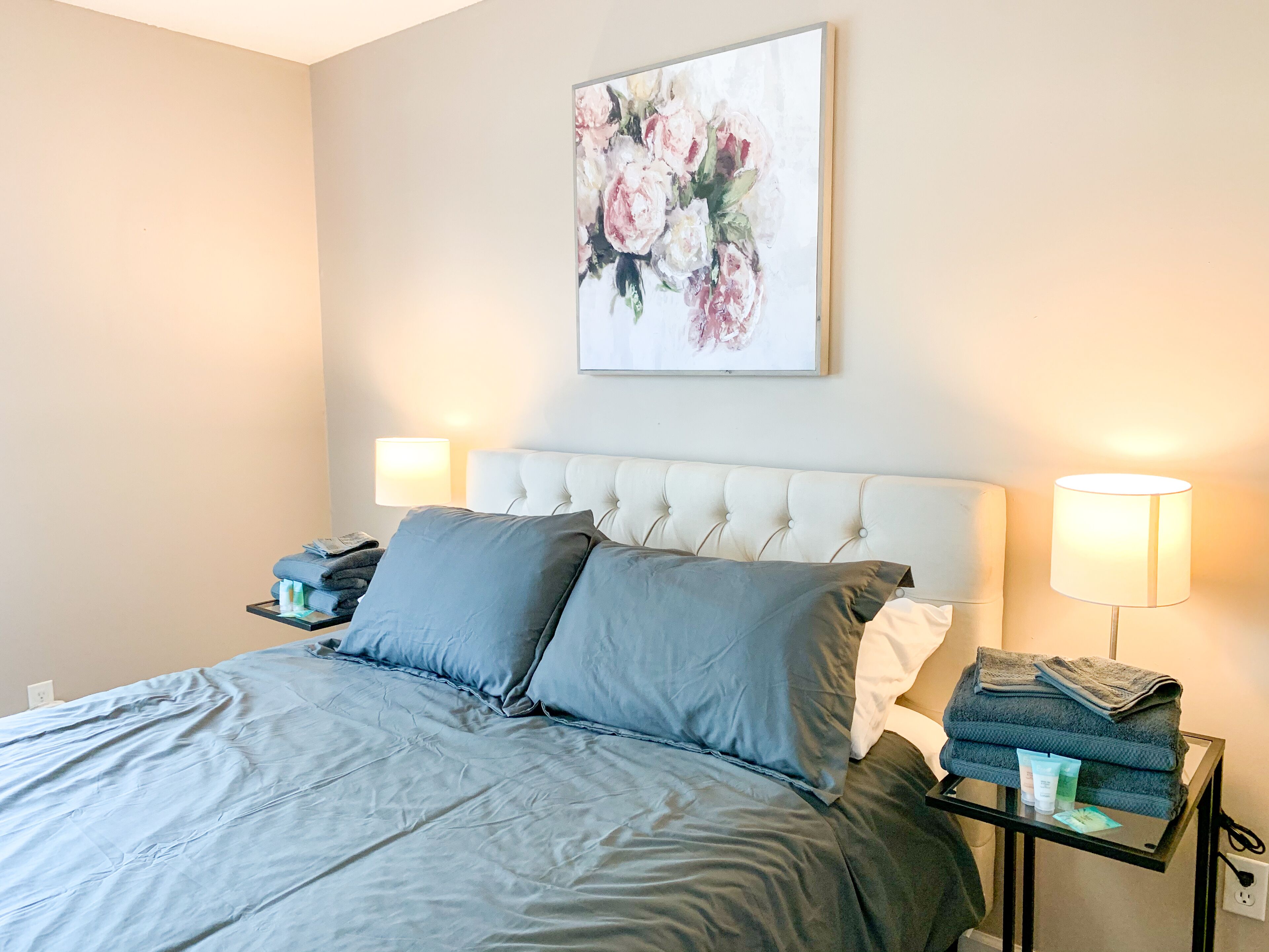 2 slaapkamers, een strijkplank/strijkijzer, wifi, beddengoed