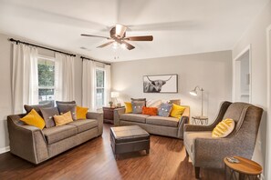 Smart TV, oficina, impresora