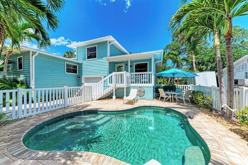 Private Pool Home a Block to the Beach - Anna Maria Island