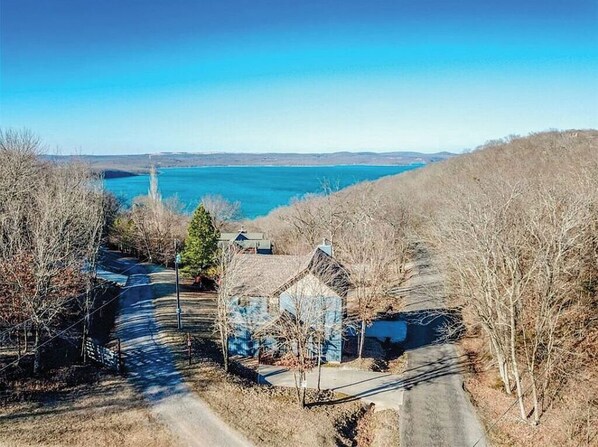 Aerial view - Year-around Lake Views, 1 mile to Ramp                 . (Vian)