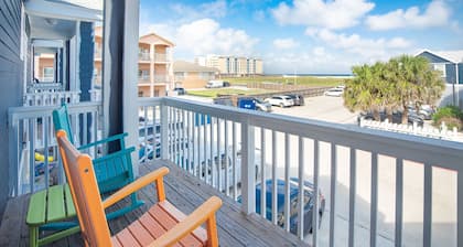 Ocean view, steps from the beach!