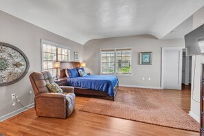 5 habitaciones, escritorio, cuna de viaje y wifi gratis