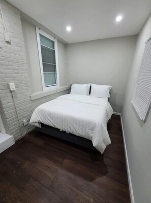 2 dormitorios, tabla de planchar con plancha, wifi gratis y ropa de cama