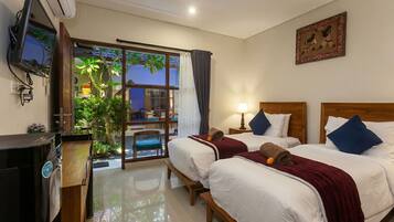 Superior Twin Room | Premium bedding, minibar, in-room safe, desk