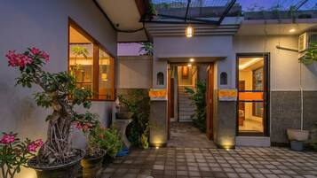 Entrada de la propiedad