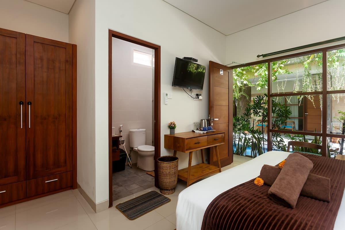 Ropa de cama de alta calidad y minibar