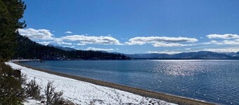 Tahoe Gem Private Beach Access and Heavenly Ski Resort Nearby- KAYAK & SUPS