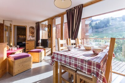 Superb Apartment 4-6 Pers, Full South, Ski, Balcony overlooking the slopes