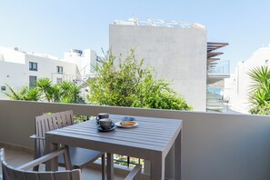 Estudio básico (1) | Balcón