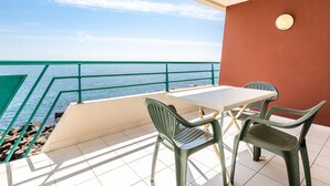 Unclassified image, 4 of 21, button - 47m² apartment with sea-facing terrace, 6 people (Sète)