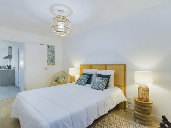 1 bedroom, free WiFi - Sea and beach view, flat for 4 (Pléneuf-Val-André)
