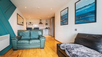 Deluxe Apartment | Living area