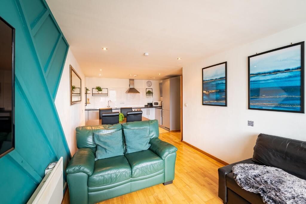 Deluxe Apartment | Living area