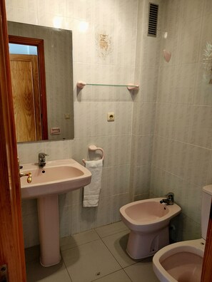 Badekar og håndklær