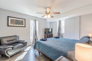 3 chambres, fer et planche à repasser, Wi-Fi gratuit, draps fournis