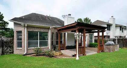 ♕Fancy Home near Cypress♕