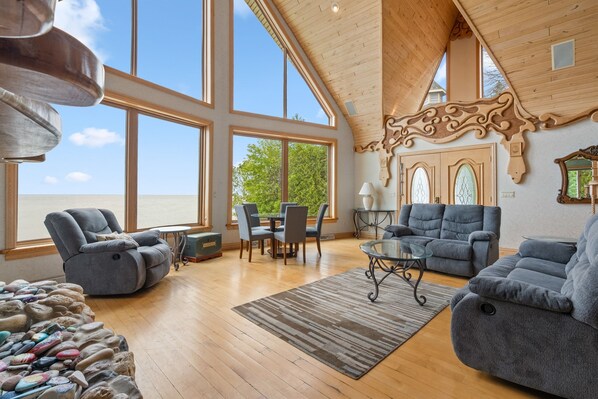 Smart TV, fireplace, video games, DVD player