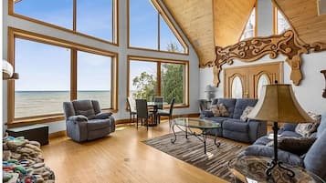 Smart TV, fireplace, video games, DVD player