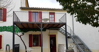 MANSION IN TRANSFORMING GITE