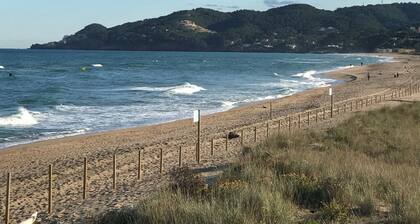 Maison Avec Jardin, Piscine, Proximité Plage, Golf