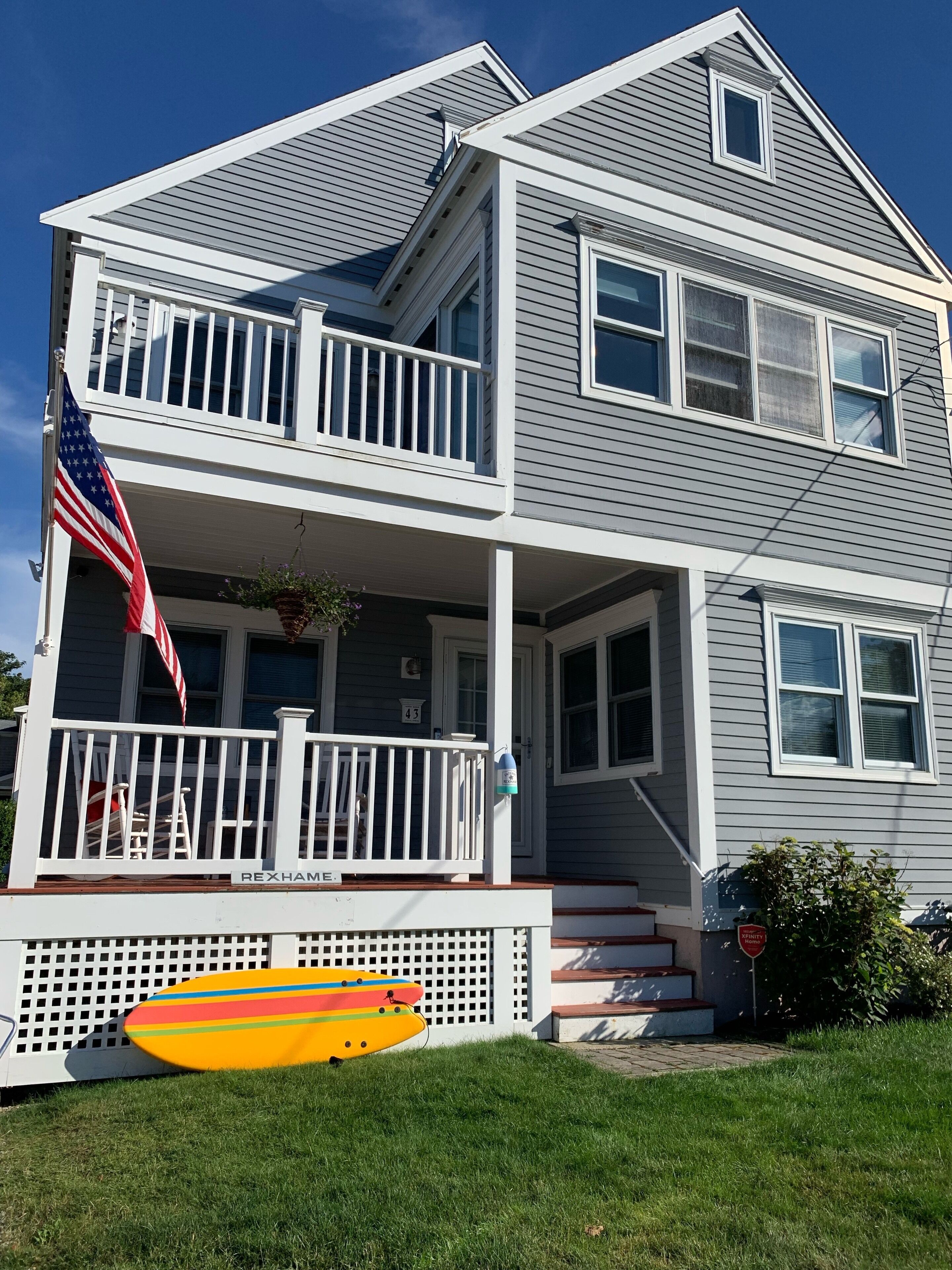 Large 5 bdrm Home Near Rexhame Beach!