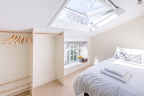 3 bedrooms, WiFi, bed sheets - Abigail's Cottage, Wickham Market (Wickham Market)