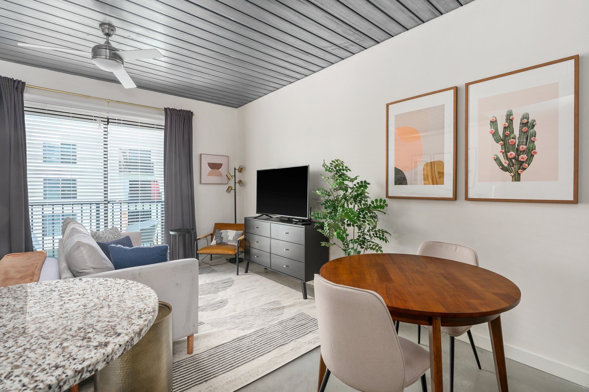 Lodgeur | Relaxing & modern studio loft | Midtown